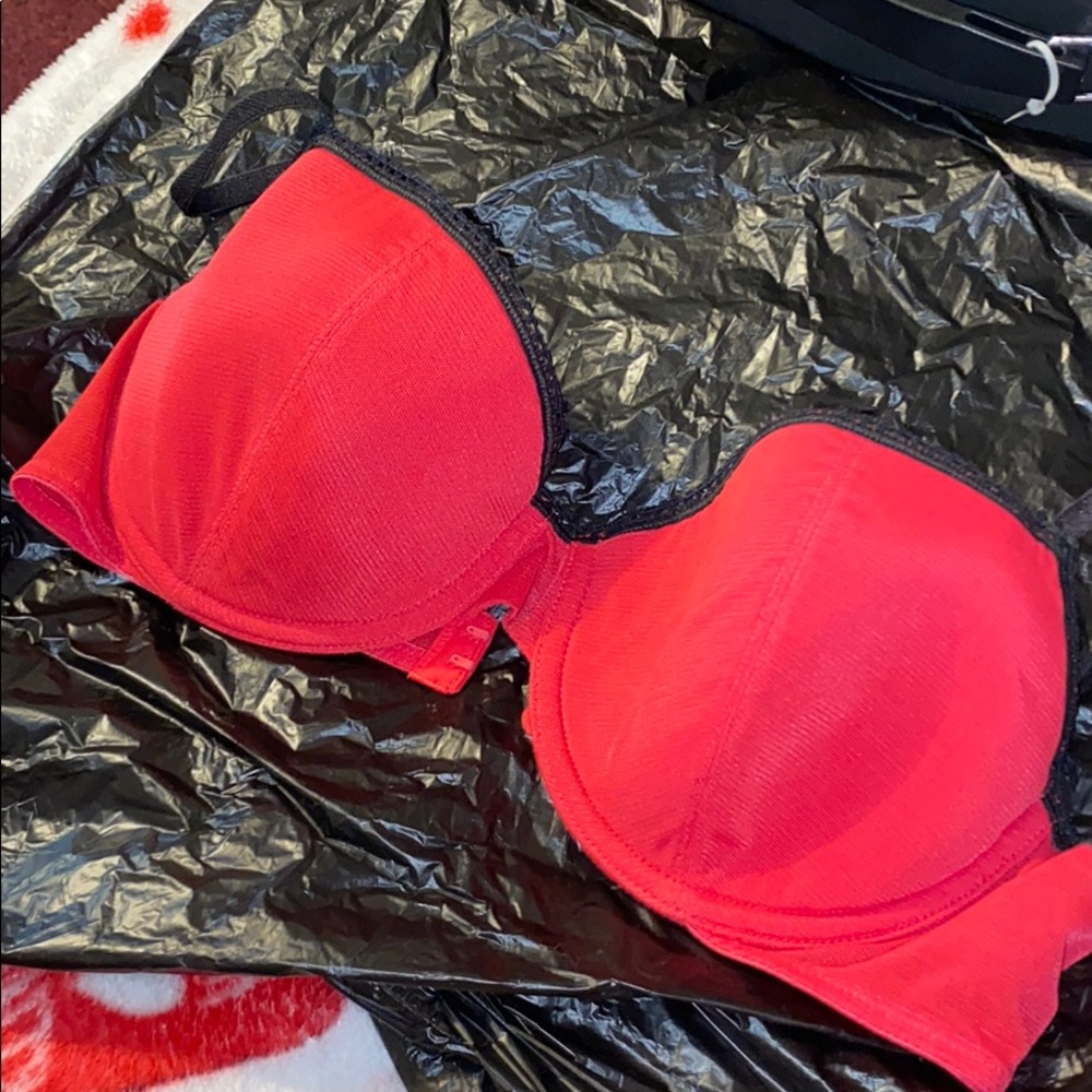 Victoria’s Secret bra
